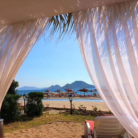 Sun And Sea Hotel Turgutreis
