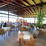 Sun And Sea 图尔古特雷斯