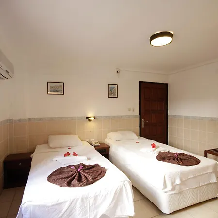 מלון Sun And Sea