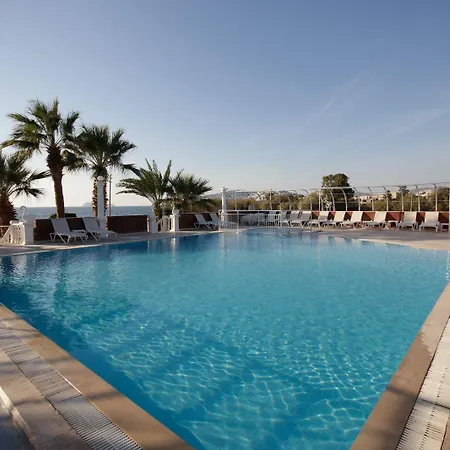 Sun And Sea טורגוטריס