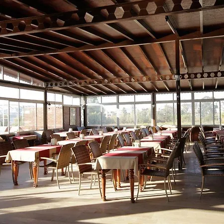 ホテル Sun And Sea 3*