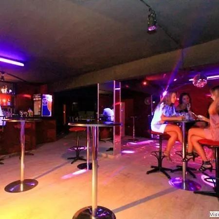 Sun And Sea טורגוטריס