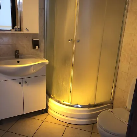 Sun And Sea מלון 3*