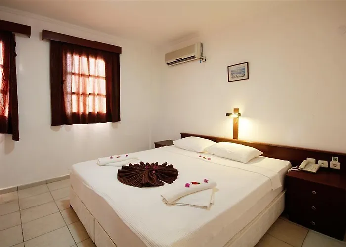 Sun And Sea Hotel 3*