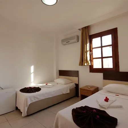 Sun And Sea Hotell Turgutreis
