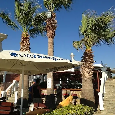 Hotell Sun And Sea 3*