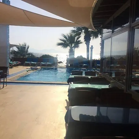 Sun And Sea Turgutreis