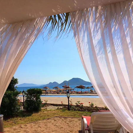Sun And Sea Hotell Turgutreis